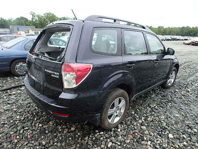 2013 SUBARU FORESTER - VIN: JF2SHABC1DH438100 - Фото 4