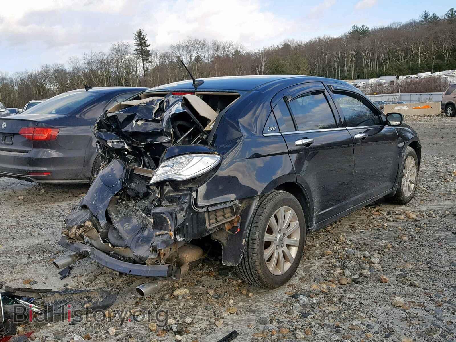 2013 CHRYSLER 200 - VIN: 1C3CCBCG1DN603268 - Фото 4