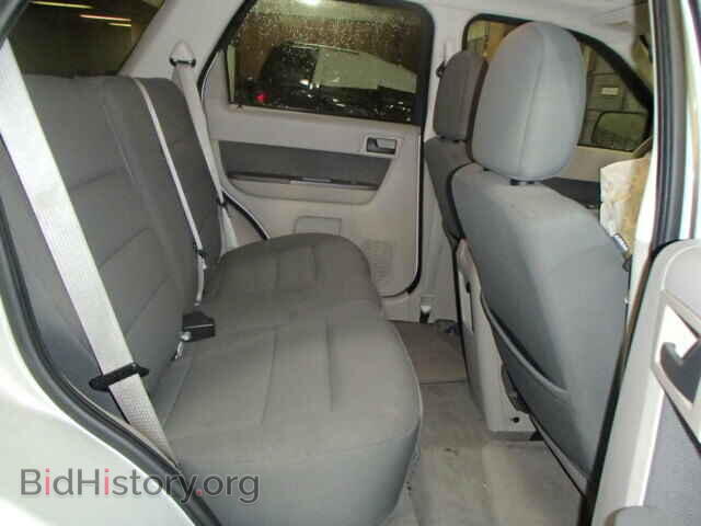 2009 FORD ESCAPE - VIN: 1FMCU03G09KD04887 - Фото 6