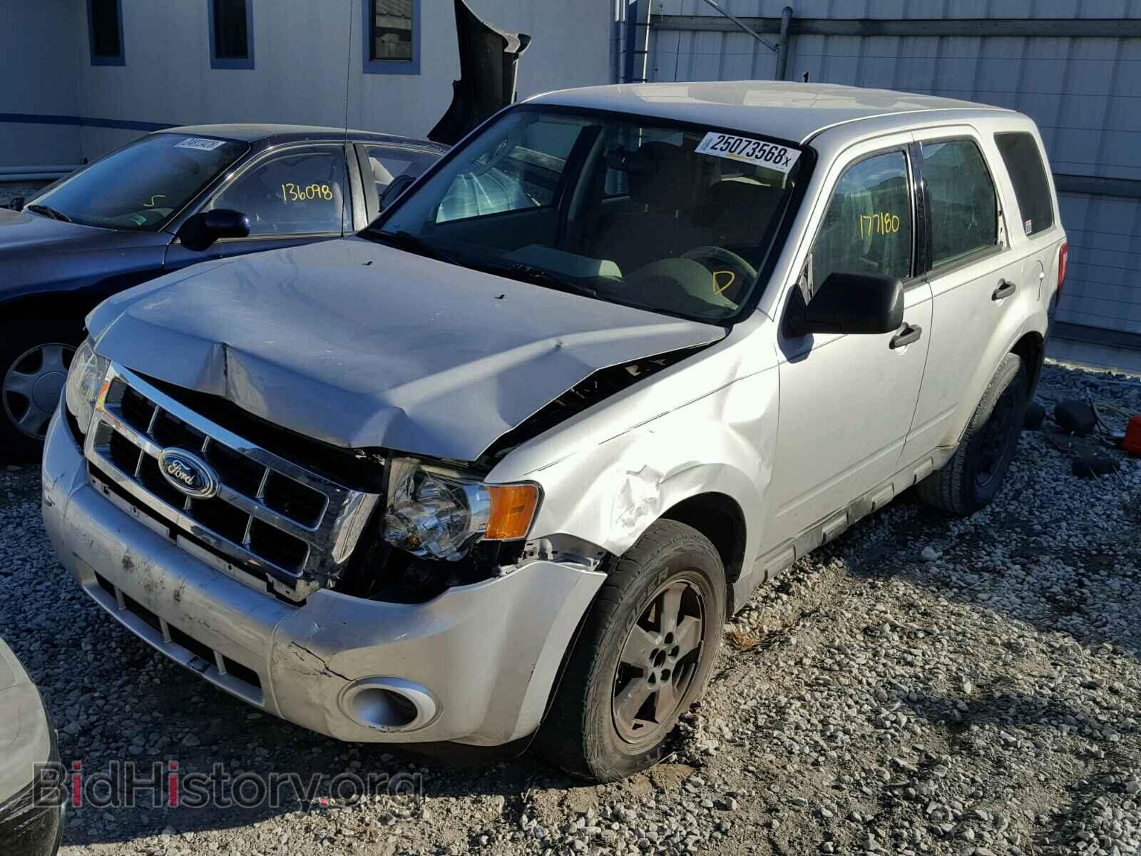 2012 FORD ESCAPE - VIN: 1FMCU0C76CKB31058 - Фото 2
