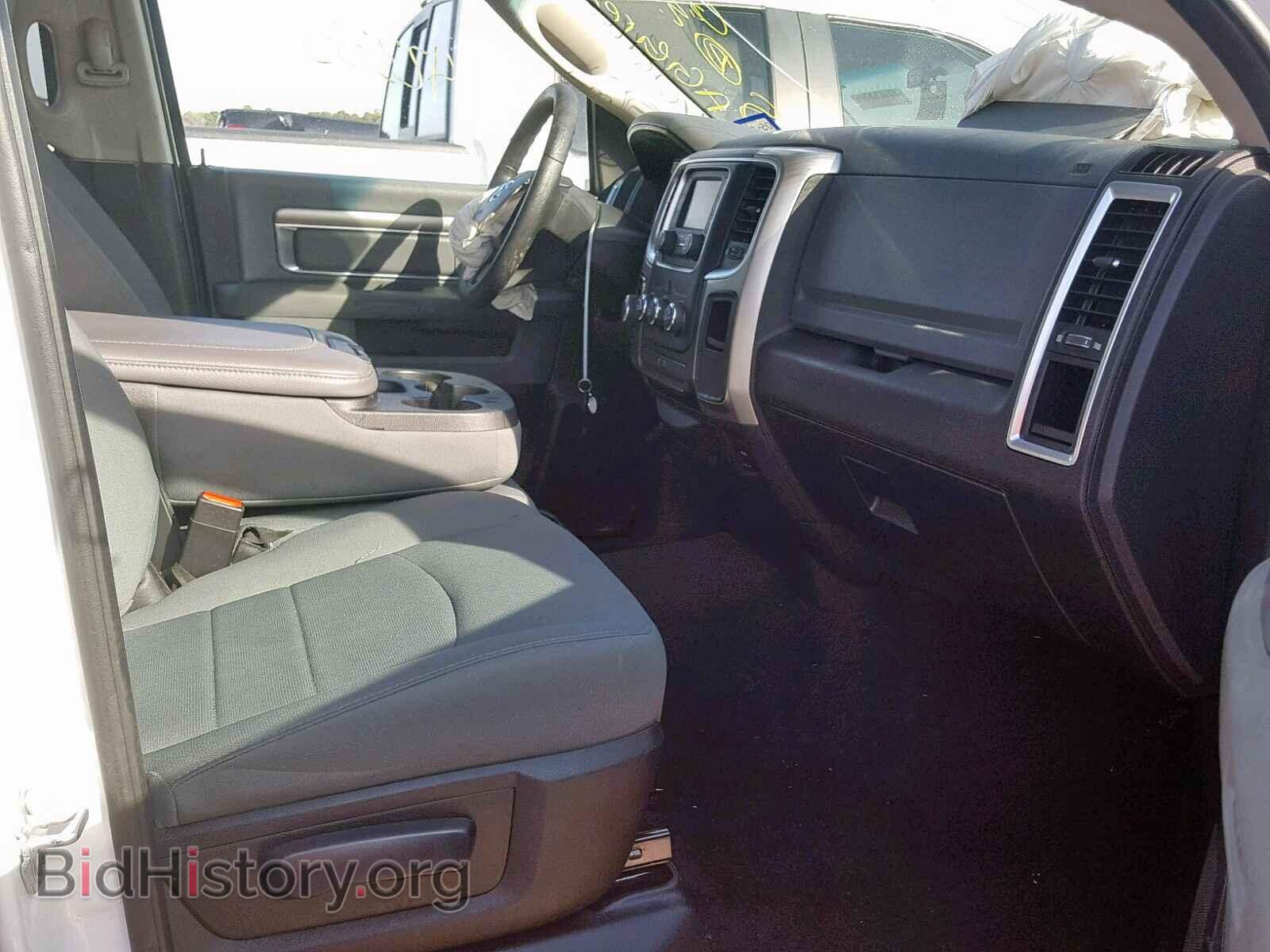 2017 RAM 1500 SLT - VIN: 1C6RR6TT0HS786329 - Фото 5