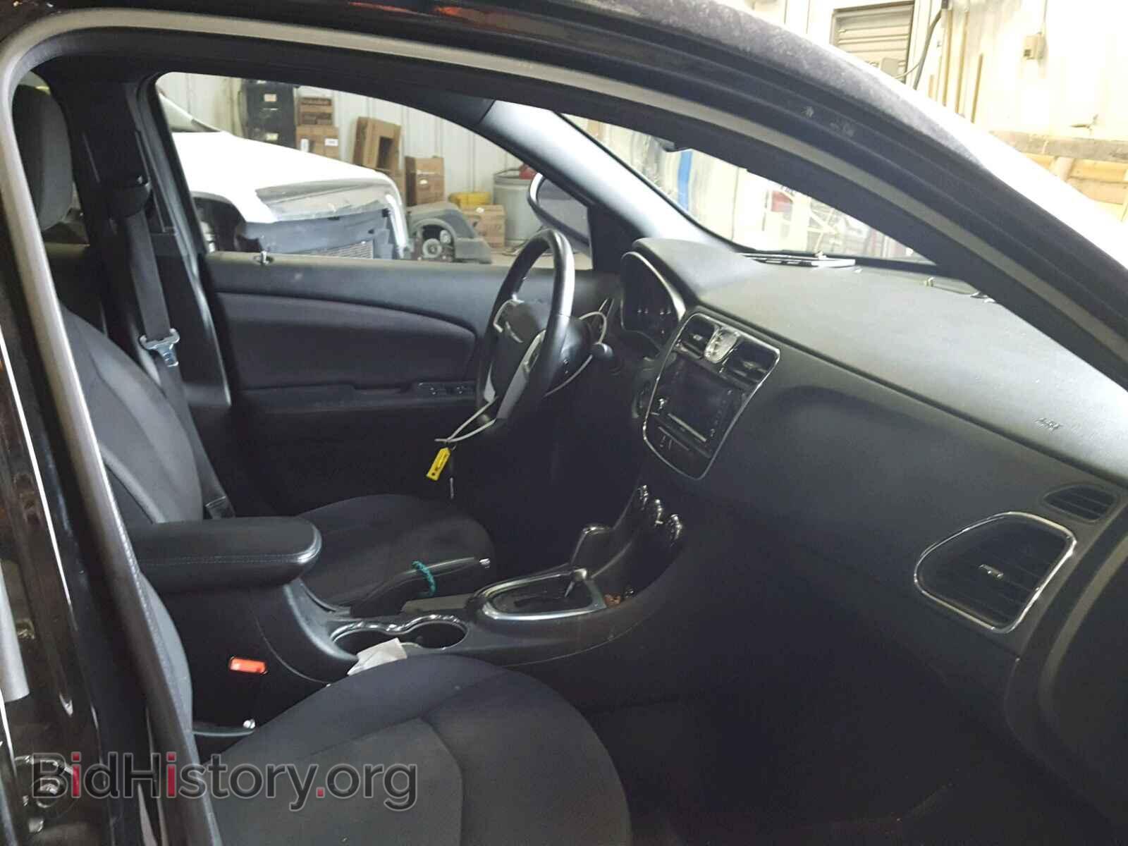 2013 CHRYSLER 200 - VIN: 1C3CCBBB0DN651785 - Фото 5