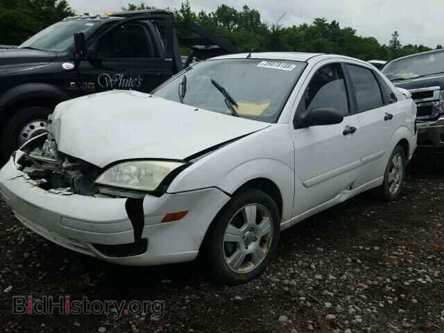 2005 FORD FOCUS - VIN: 1FAHP34N85W286003 - Фото 2