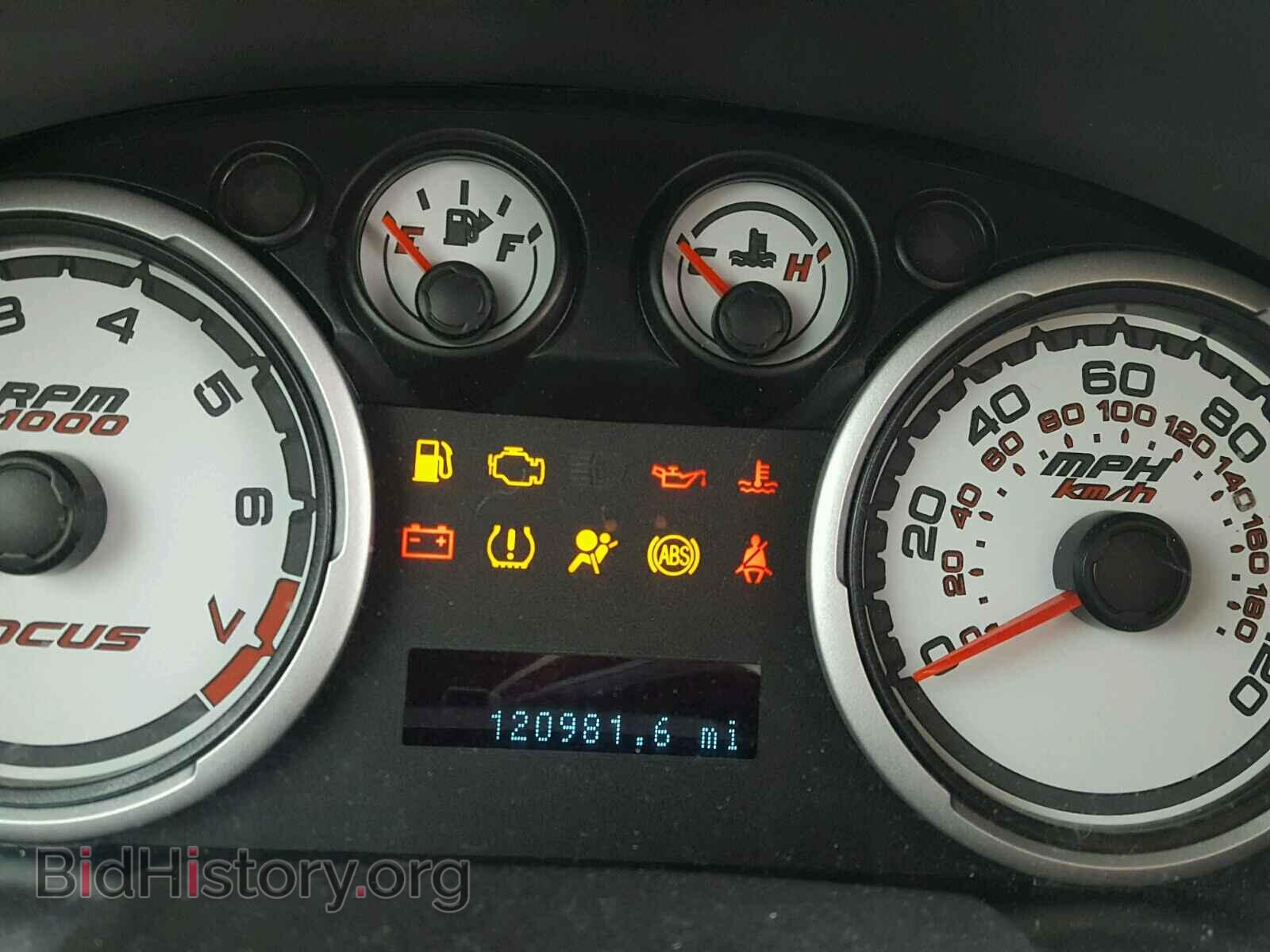 2011 FORD FOCUS - VIN: 1FAHP3GN3BW142947 - Фото 8