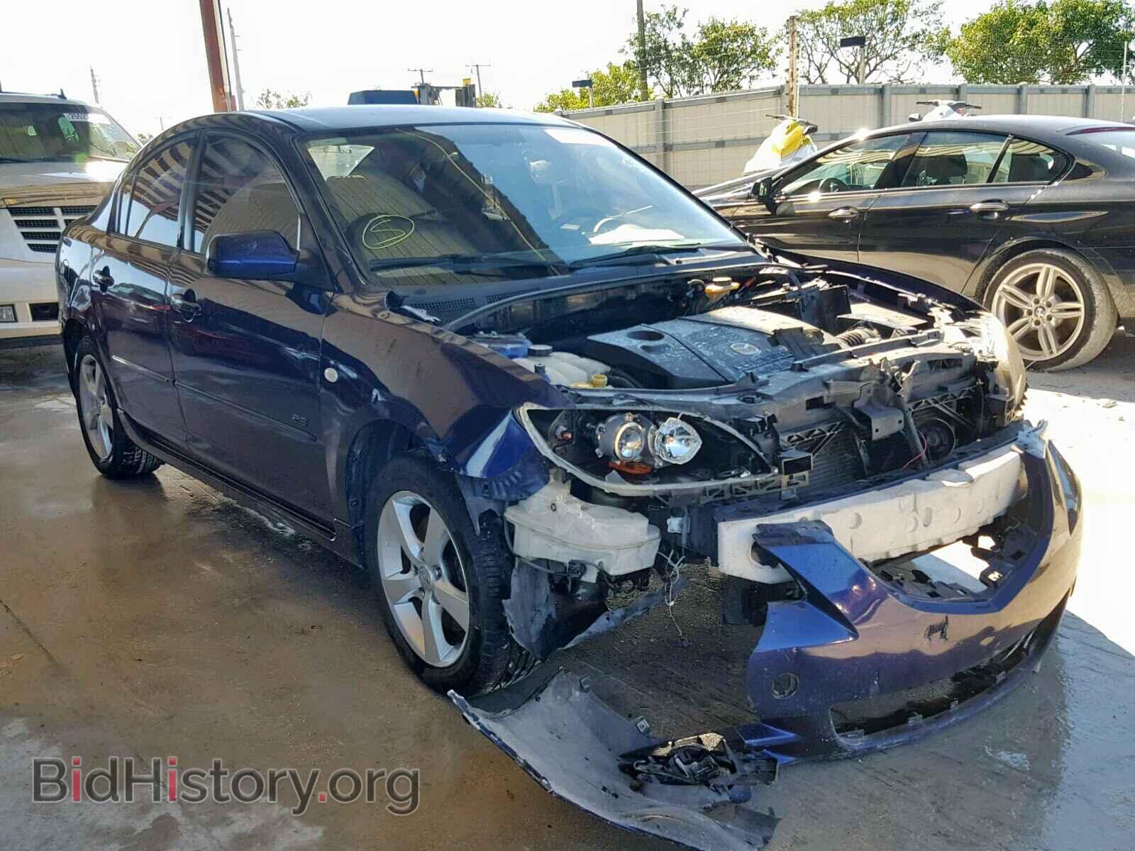 Photo  - MAZDA 3 S 2004