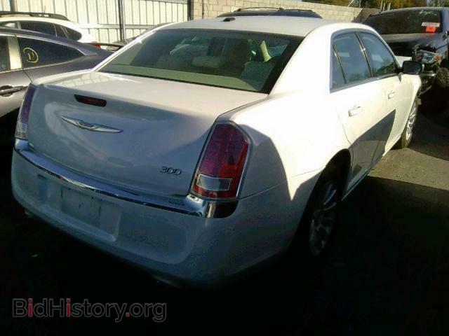 2011 CHRYSLER 300 - VIN: 2C3CA4CG8BH528124 - Фото 4