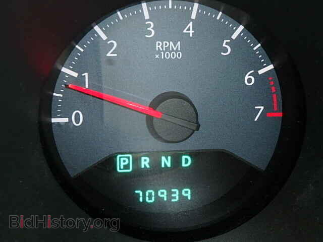 2010 CHRYSLER SEBRING - VIN: 1C3CC4FB3AN105743 - Фото 8