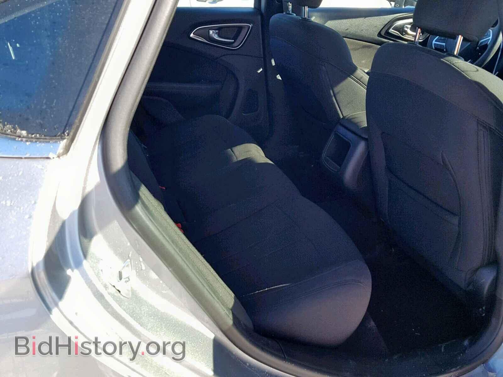 2016 CHRYSLER 200 - VIN: 1C3CCCFB1GN170741 - Photo 6