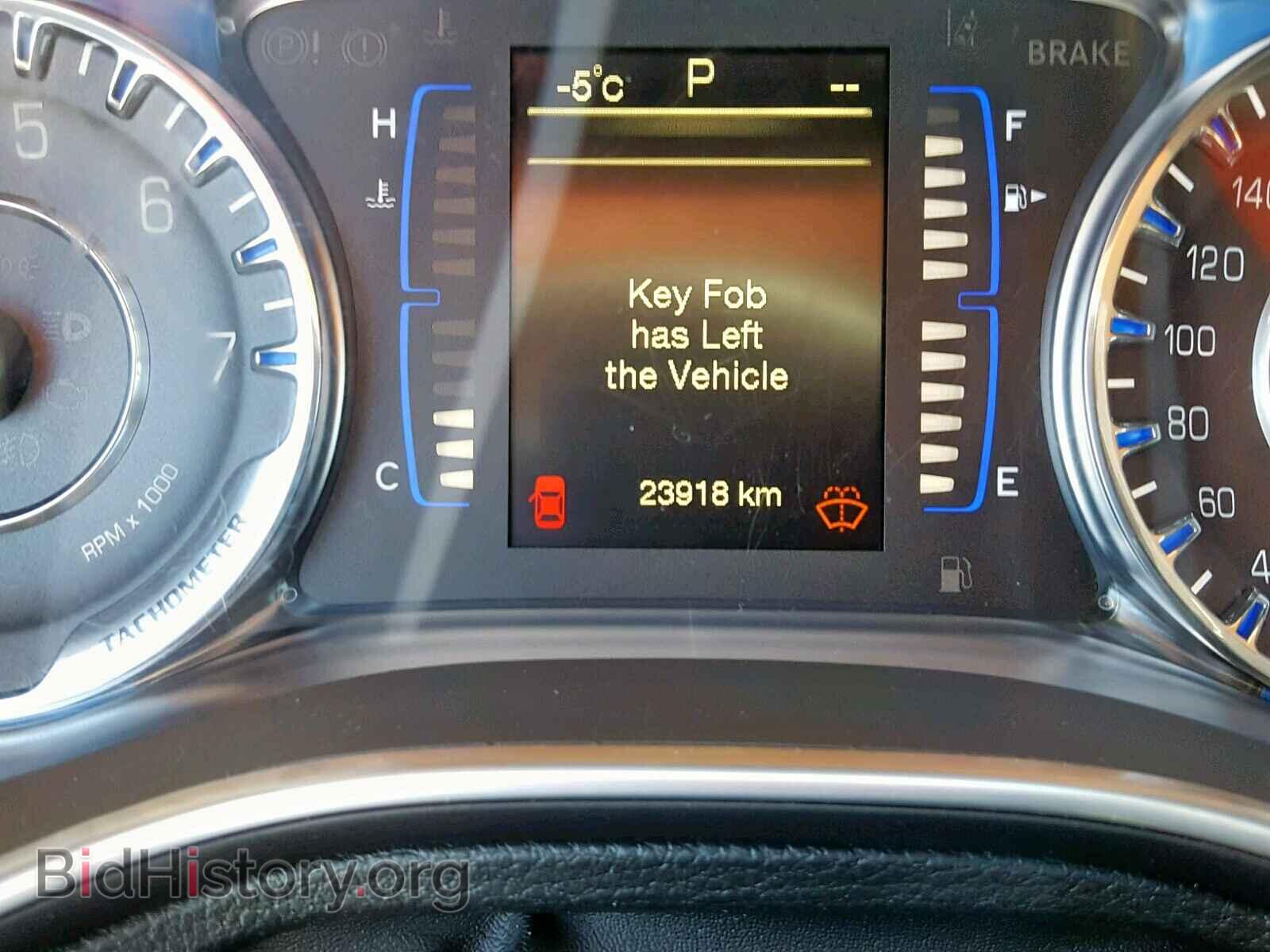2016 CHRYSLER 200 - VIN: 1C3CCCFB1GN170741 - Photo 8
