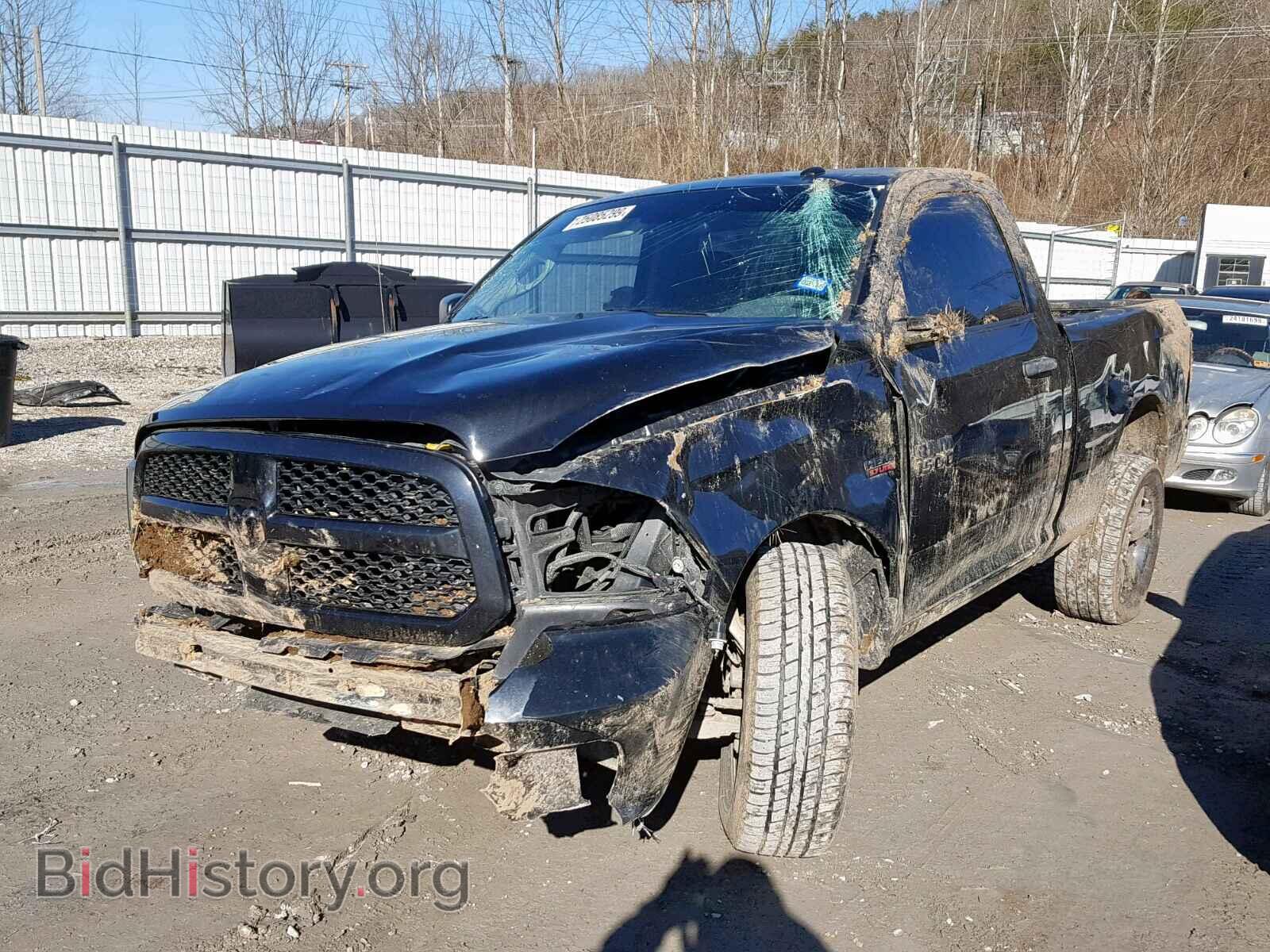 2017 RAM 1500 ST - VIN: 3C6JR6AT8HG636976 - Фото 2