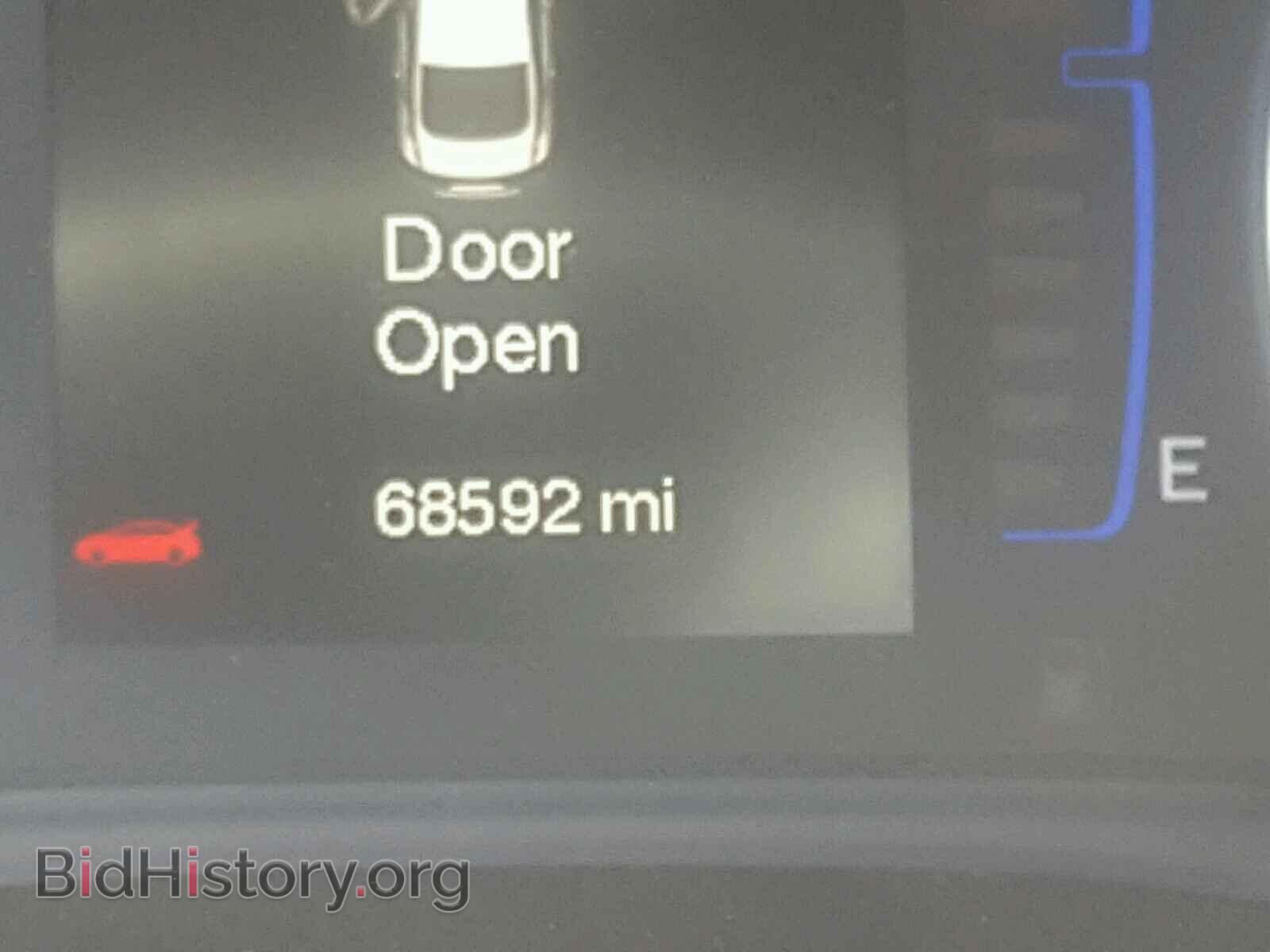 2015 CHRYSLER 200 - VIN: 1C3CCCBG3FN655687 - Photo 8