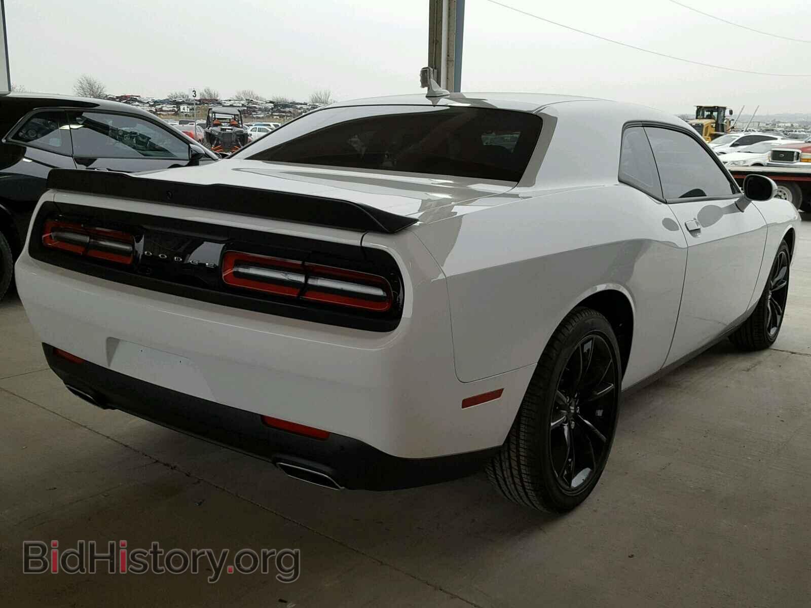 2017 DODGE CHALLENGER - VIN: 2C3CDZAG4HH665979 - Фото 4