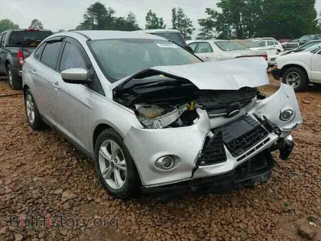 Photo 1FAHP3F2XCL125864 - FORD FOCUS 2012