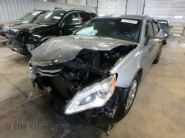 2013 CHRYSLER 200 - VIN: 1C3CCBCG3DN523776 - Фото 2