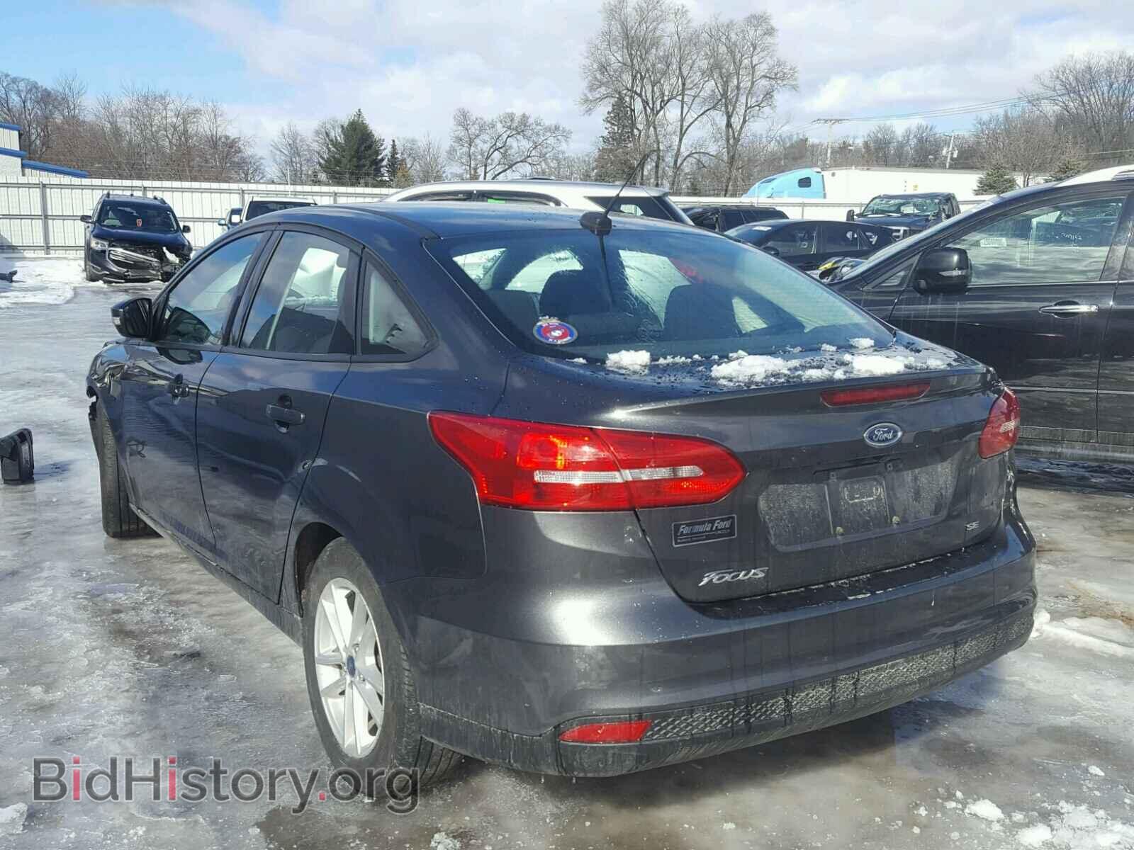 2017 FORD FOCUS - VIN: 1FADP3F24HL220684 - Фото 3