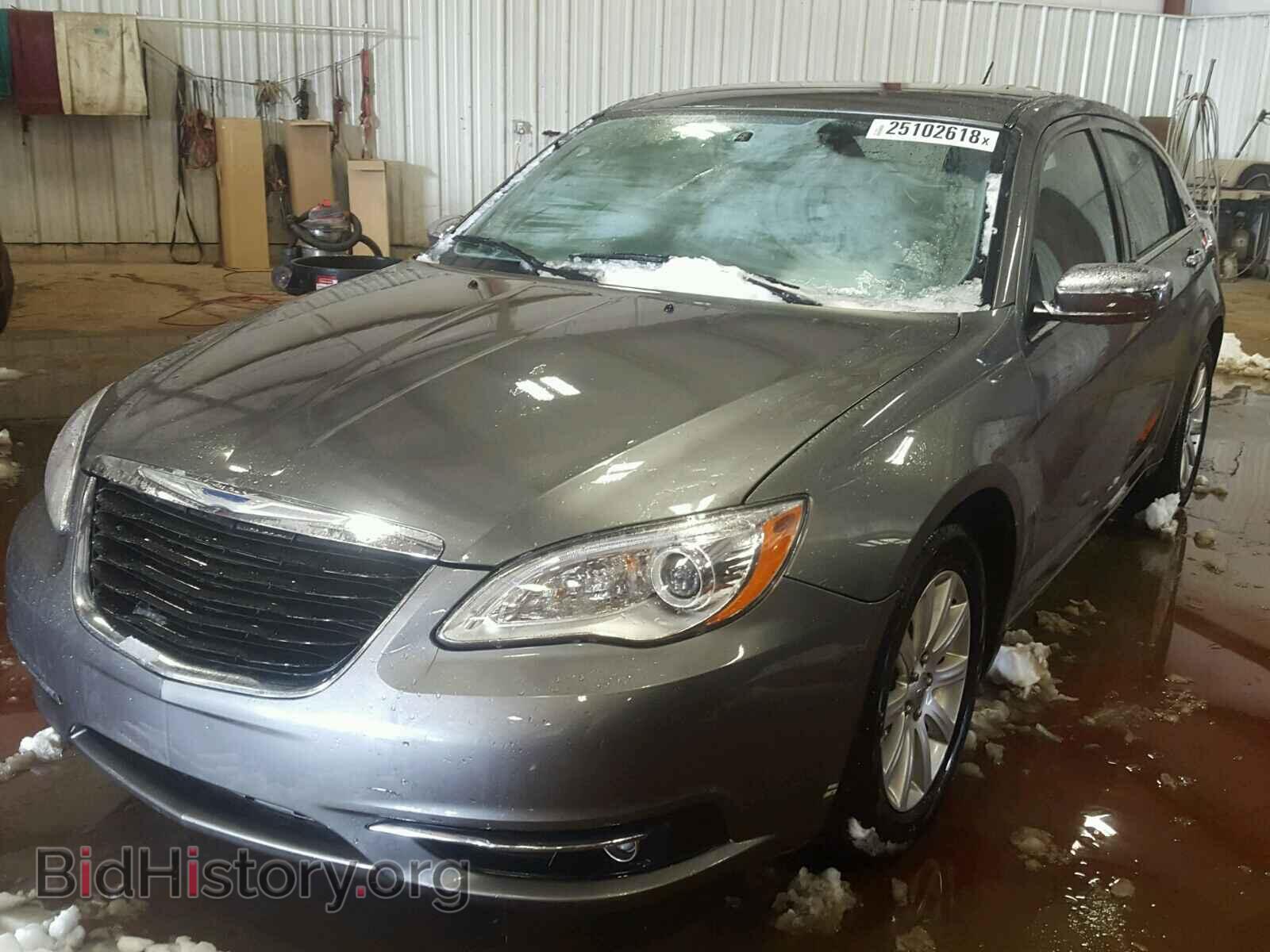 2013 CHRYSLER 200 - VIN: 1C3CCBCG1DN601827 - Photo 2