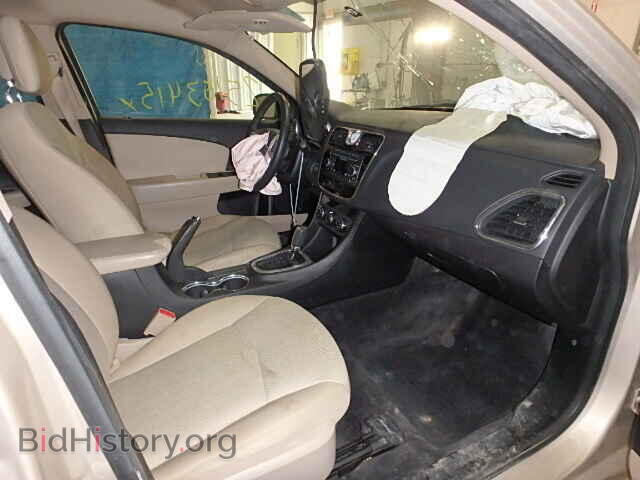 2013 CHRYSLER 200 - VIN: 1C3CCBBB7DN570945 - Фото 5