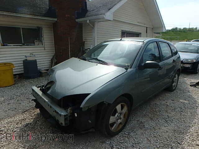 2005 FORD FOCUS - VIN: 3FAFP37N75R103759 - Фото 2