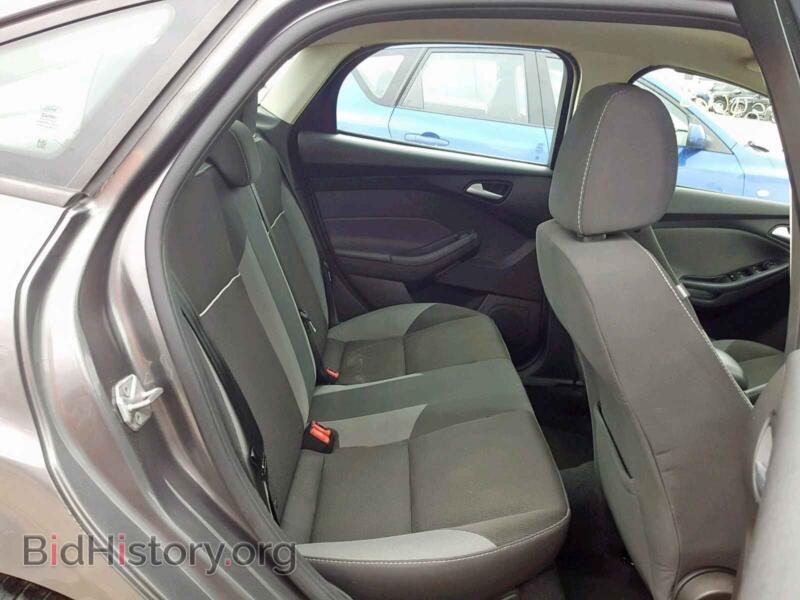 2013 Ford FOCUS SE (VIN 1FADP3F27DL351392) — фото 6 из 10