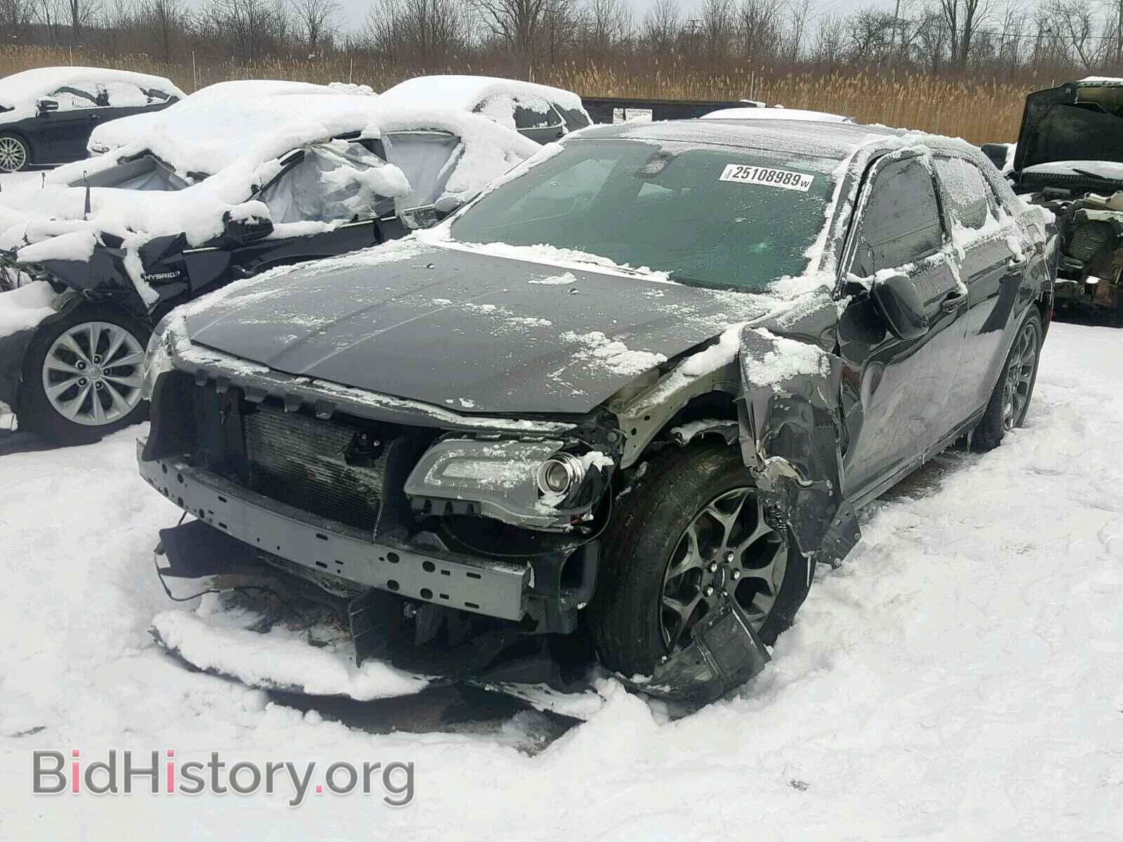 2017 CHRYSLER 300 - VIN: 2C3CCAGG3HH542489 - Фото 2