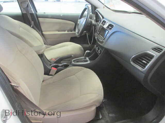 2013 CHRYSLER 200 - VIN: 1C3CCBBBXDN512795 - Фото 5