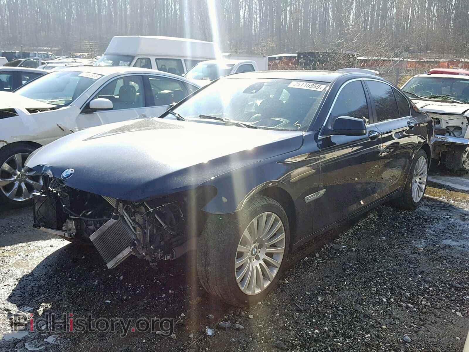 2012 BMW 7 SERIES - VIN: WBAKC6C58CDX99367 - Фото 2