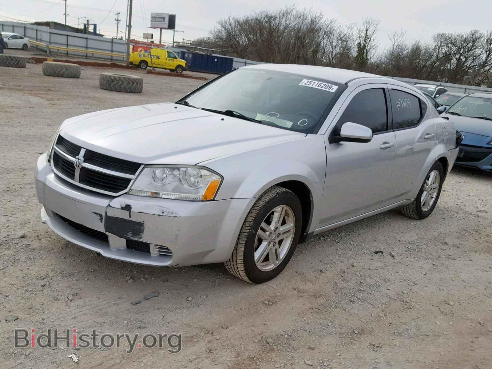 2010 DODGE AVENGER - VIN: 1B3CC1FB0AN206220 - Фото 2