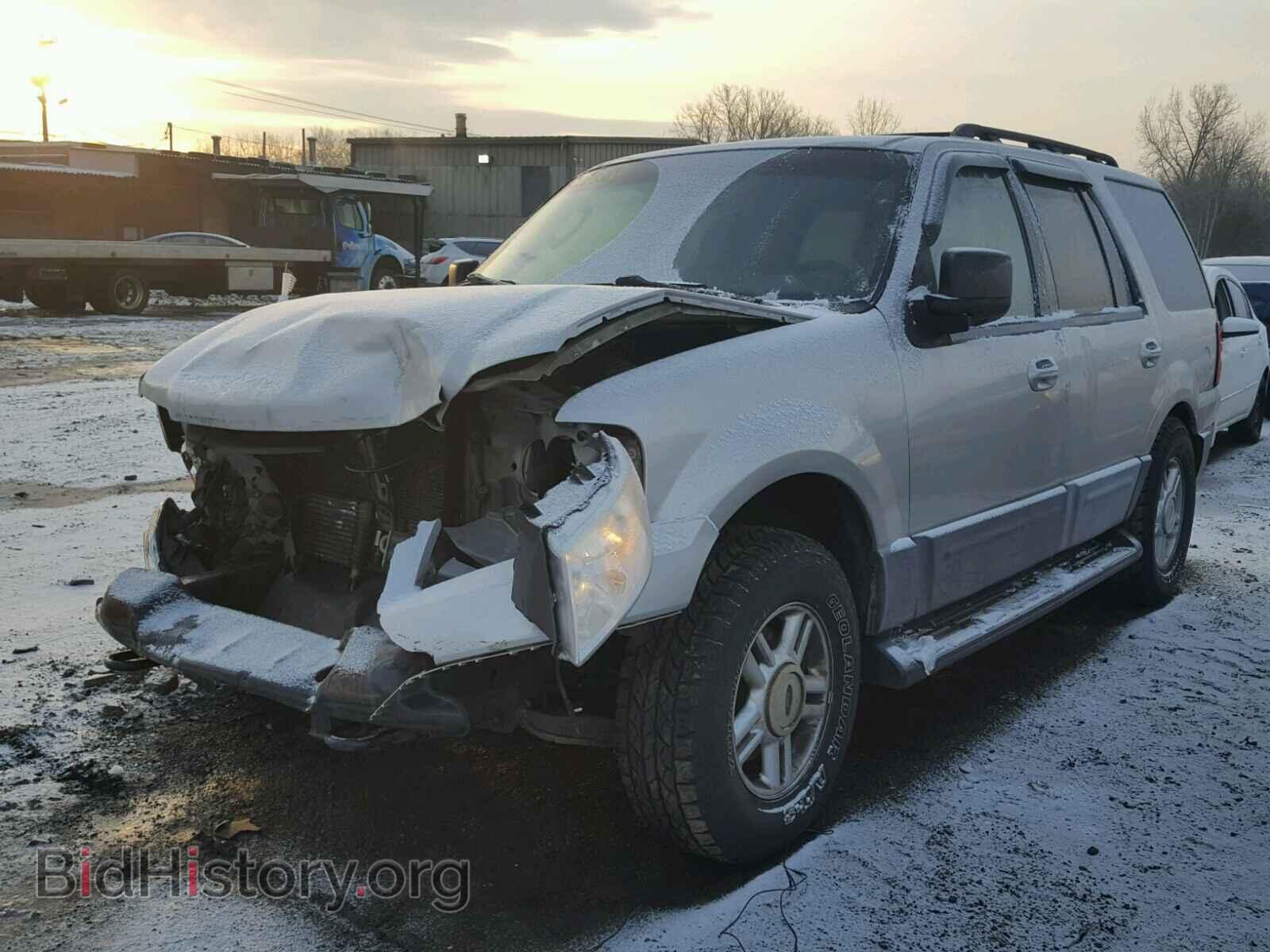 2005 FORD EXPEDITION - VIN: 1FMPU16565LA11582 - Фото 2