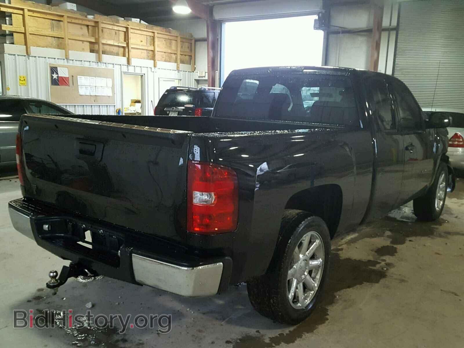 2010 CHEVROLET SILVERADO - VIN: 1GCSCREA5AZ297494 - Фото 4