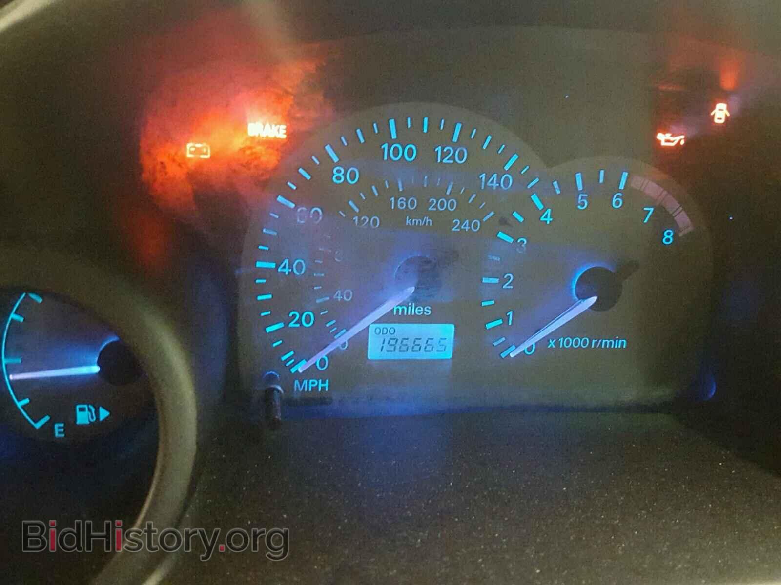 2000 MITSUBISHI ECLIPSE - VIN: 4A3AC84L2YE110400 - Фото 8