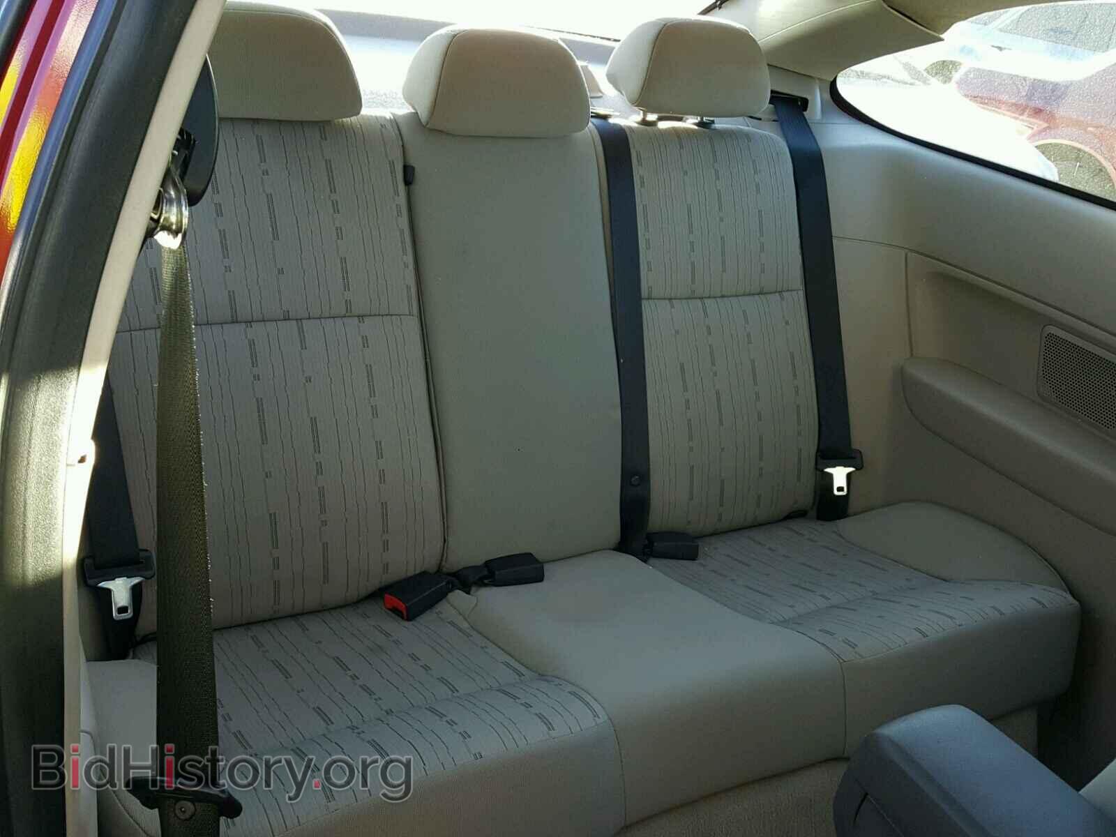 2010 FORD FOCUS - VIN: 1FAHP3CN4AW184306 - Photo 6