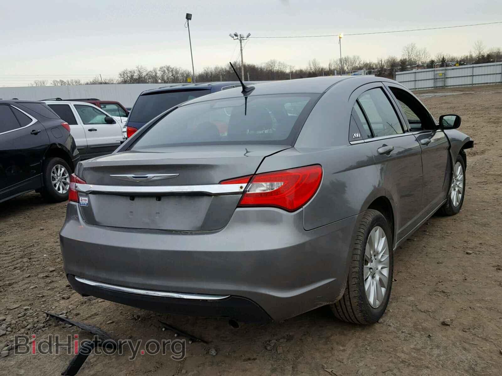 2012 CHRYSLER 200 - VIN: 1C3CCBAB9CN319294 - Фото 4
