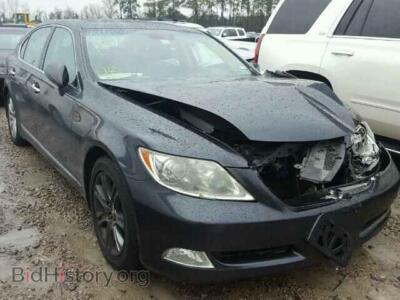 2007 Lexus LS460 LS 460l, серый — VIN JTHGL46F575007112, Copart