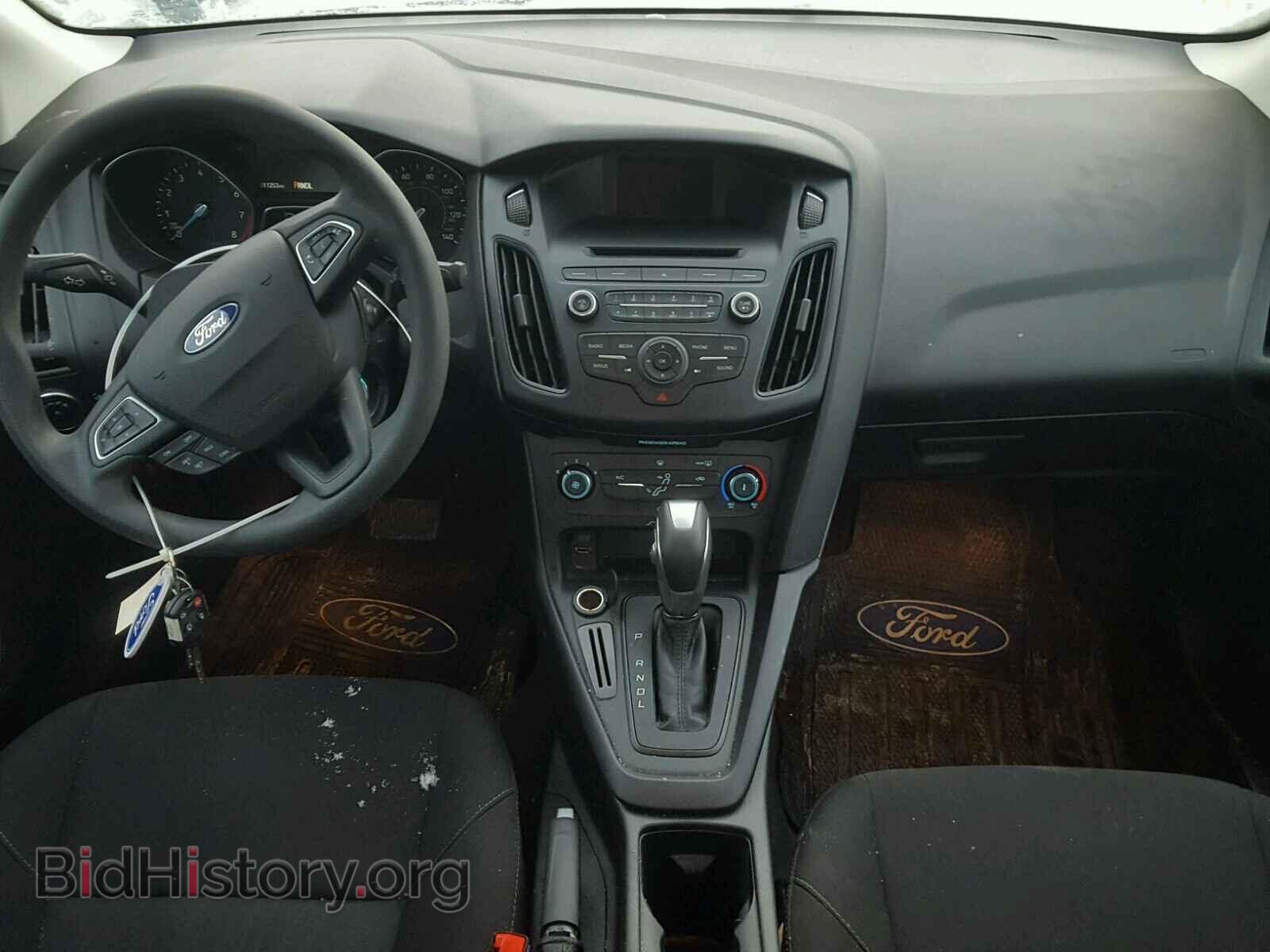 2016 FORD FOCUS - VIN: 1FADP3F24GL335803 - Photo 9