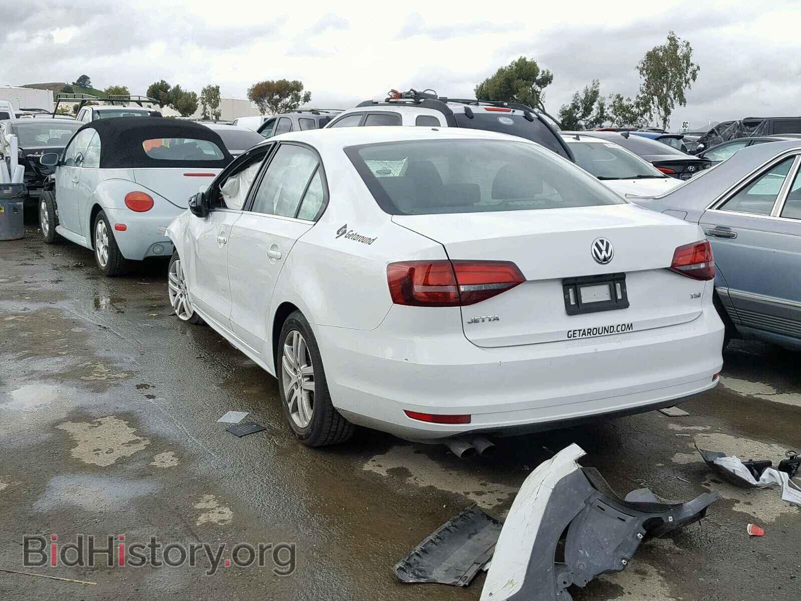 2017 VOLKSWAGEN JETTA - VIN: 3VW2B7AJ3HM254181 - Photo 3