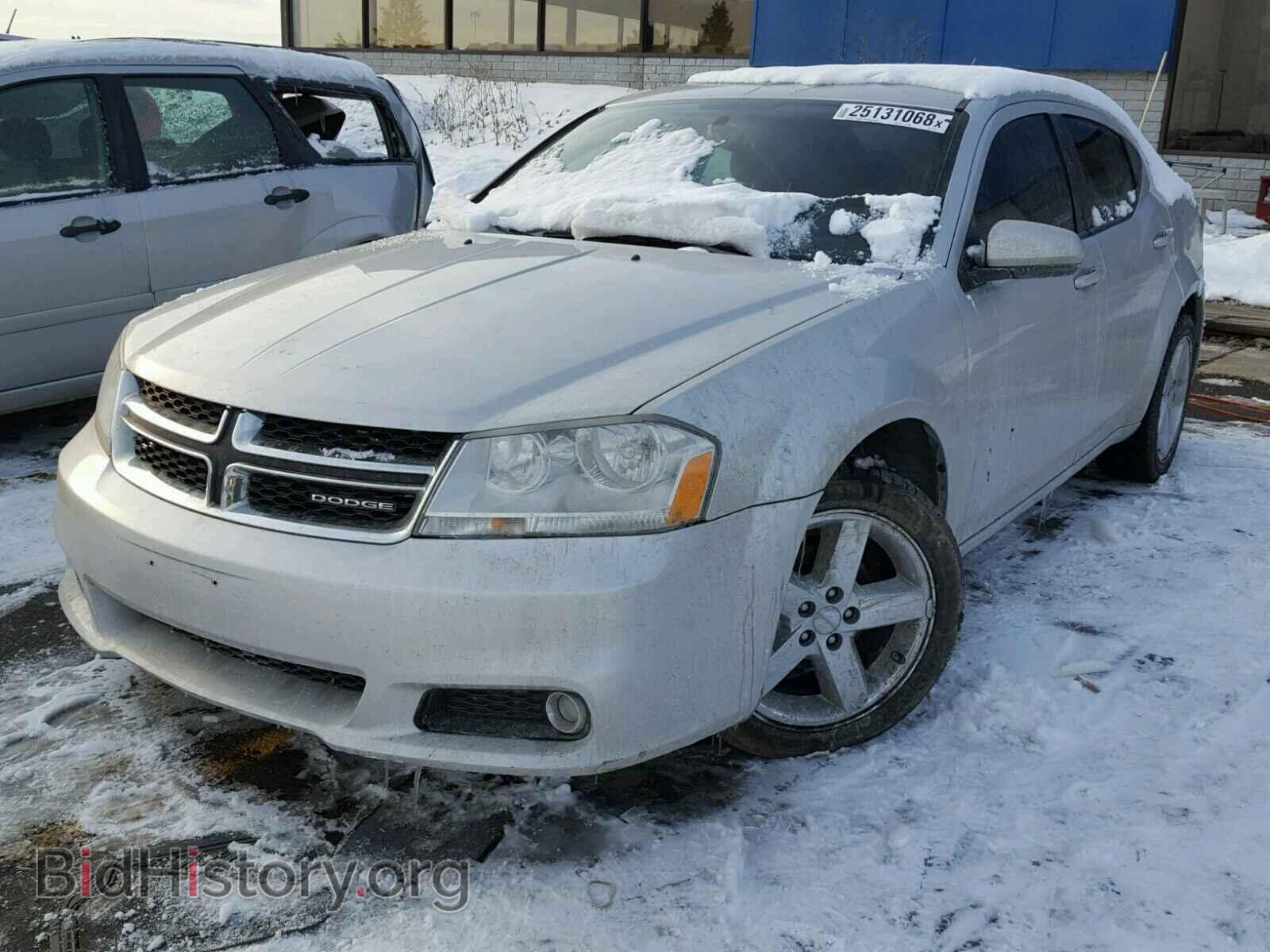 2011 DODGE AVENGER - VIN: 1B3BD1FB1BN591099 - Photo 2
