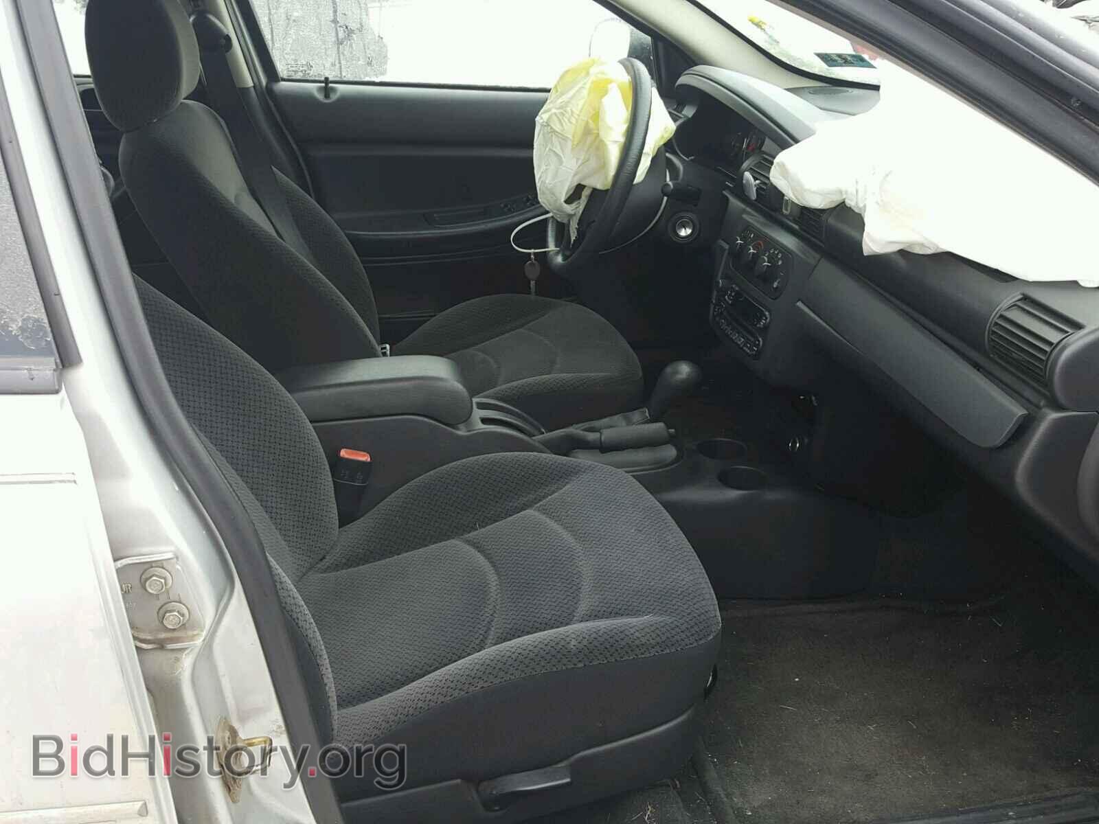 2004 CHRYSLER SEBRING - VIN: 1C3EL46X74N370819 - Фото 5