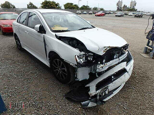 Photo JA32V2FW3FU016680 - MITSUBISHI LANCER 2015