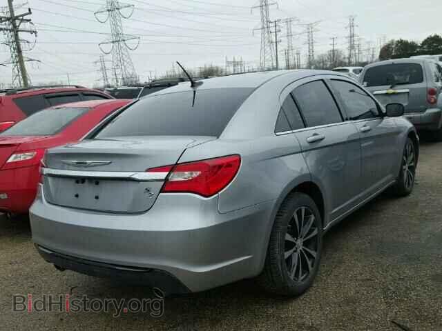 2013 CHRYSLER 200 - VIN: 1C3CCBCG3DN702111 - Фото 4