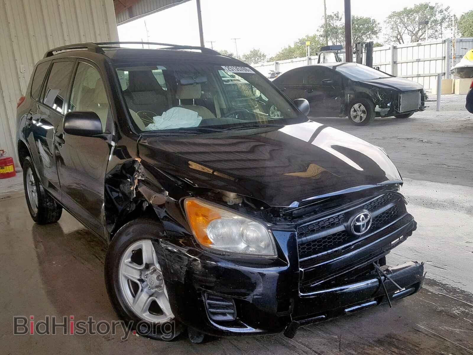 Фотография JTMZF4DVXBD029990 - TOYOTA RAV4 2011
