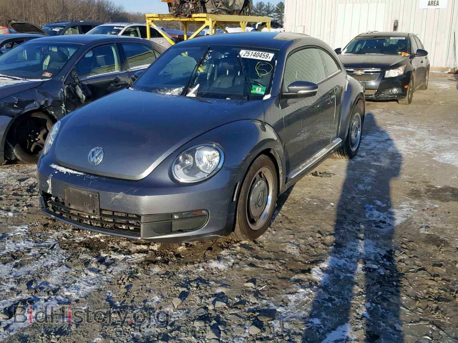 2012 VOLKSWAGEN BEETLE - VIN: 3VWJP7AT6CM618973 - Фото 2
