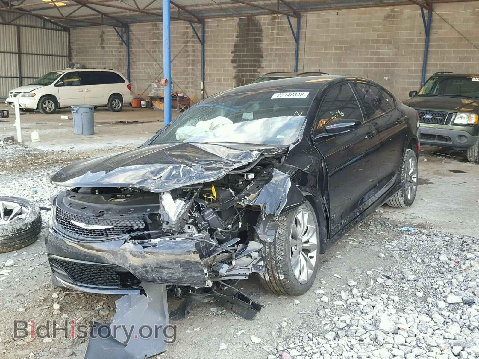 2016 CHRYSLER 200 - VIN: 1C3CCCBB1GN158210 - Фото 2