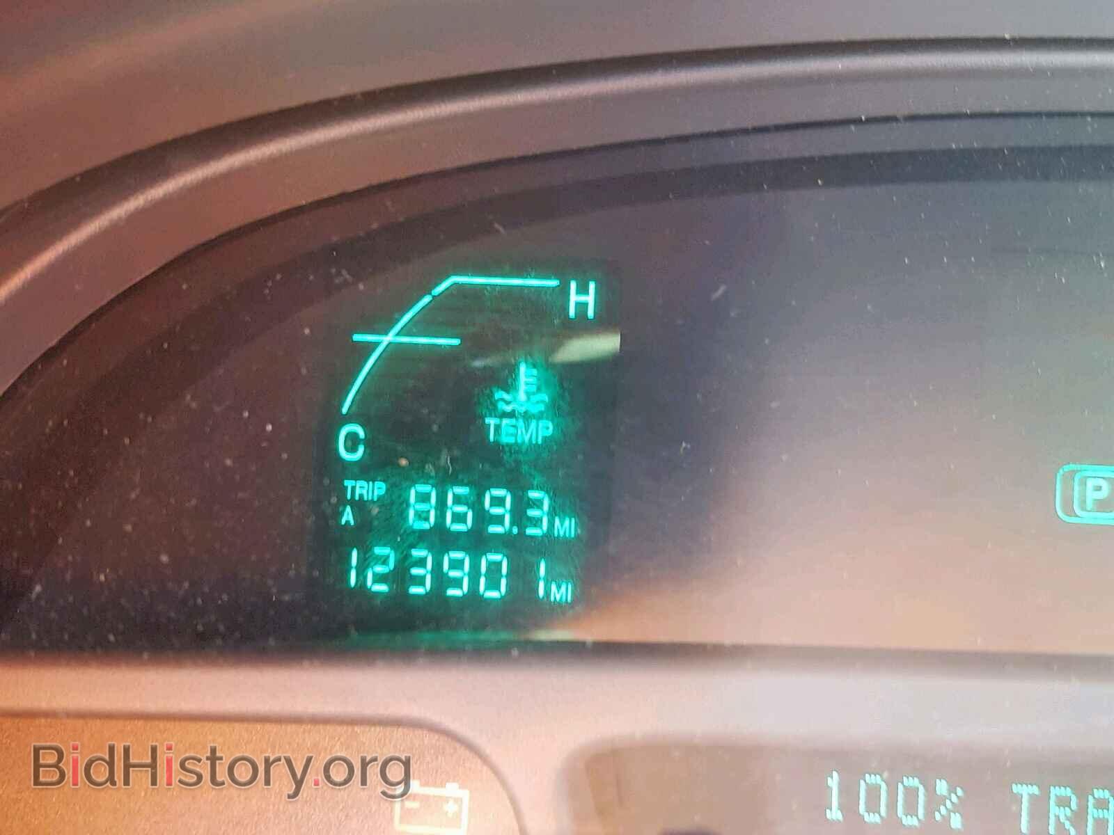 2001 CADILLAC DEVILLE - VIN: 1G6KD54Y91U108964 - Photo 8