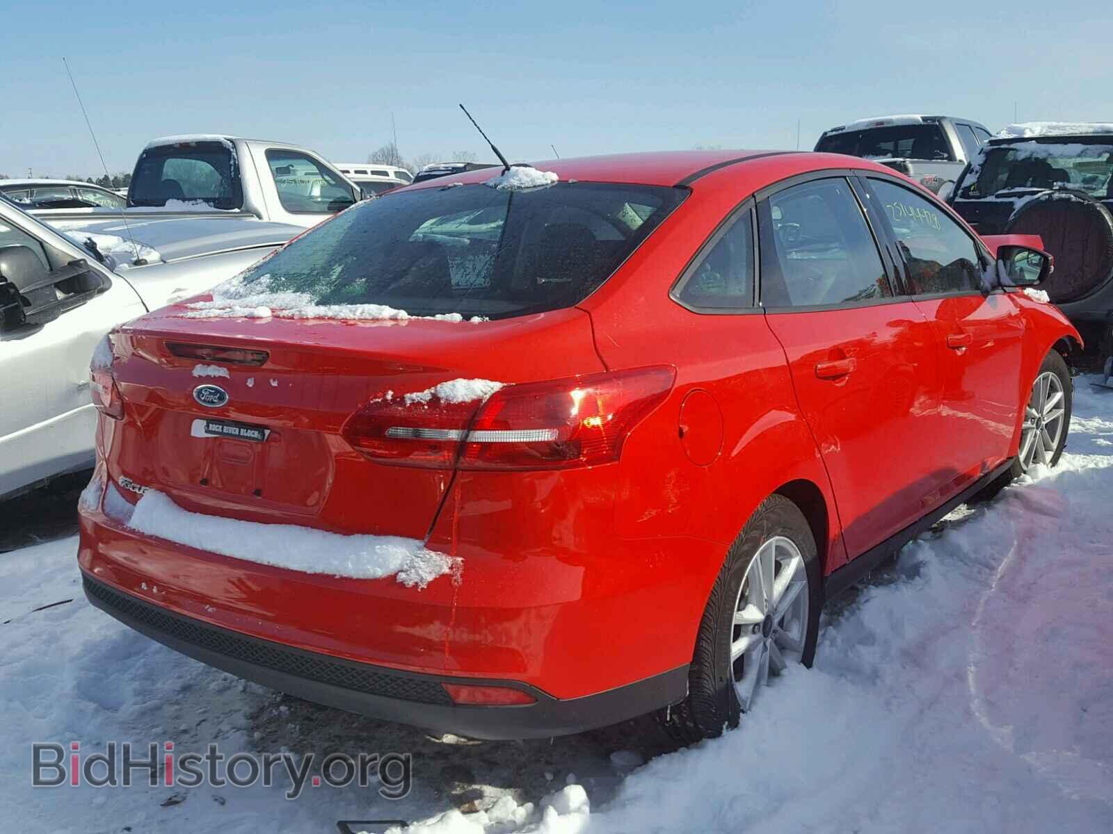 2017 FORD FOCUS - VIN: 1FADP3F26HL339546 - Photo 4