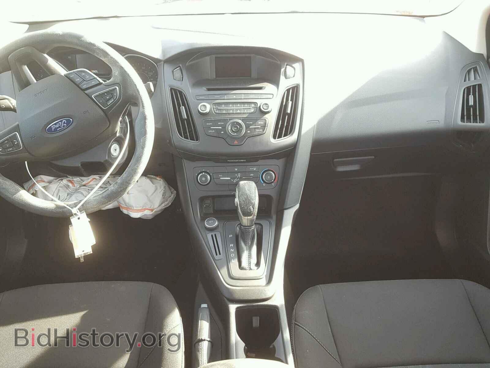 2017 FORD FOCUS - VIN: 1FADP3F26HL339546 - Photo 9