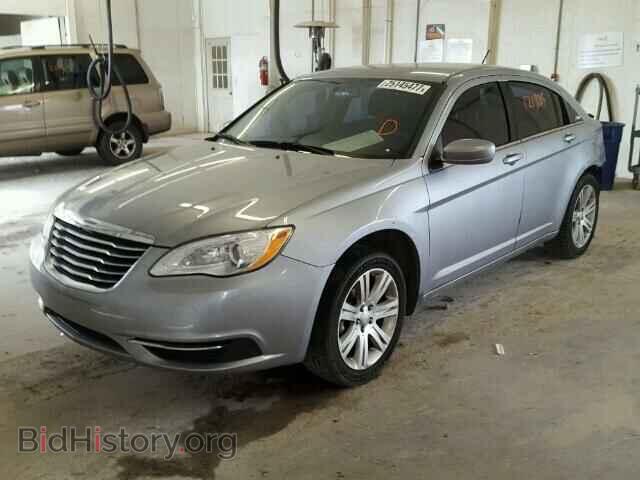 2013 CHRYSLER 200 - VIN: 1C3CCBAB5DN704515 - Фото 2