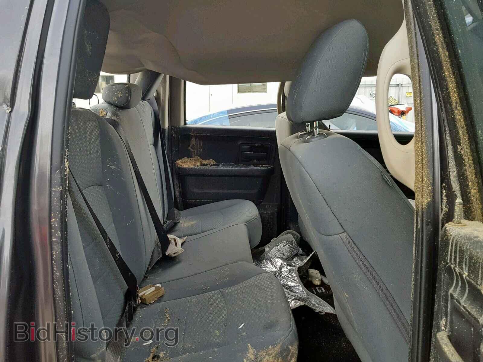 2018 RAM 1500 ST - VIN: 1C6RR6FT8JS114939 - Фото 6