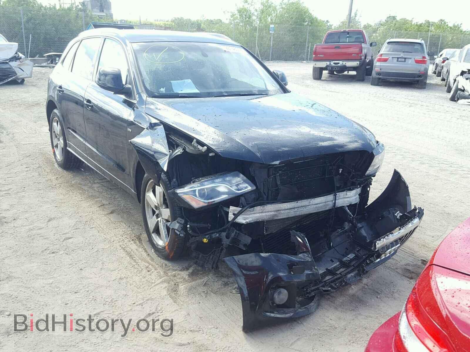 Фотография WA1DKAFP4BA008048 - AUDI Q5 2011