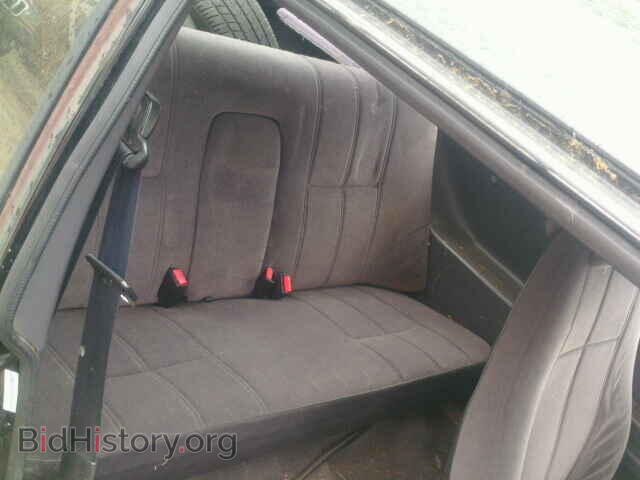 1993 SAAB 900 - VIN: YS3AK36EXP2005698 - Фото 6