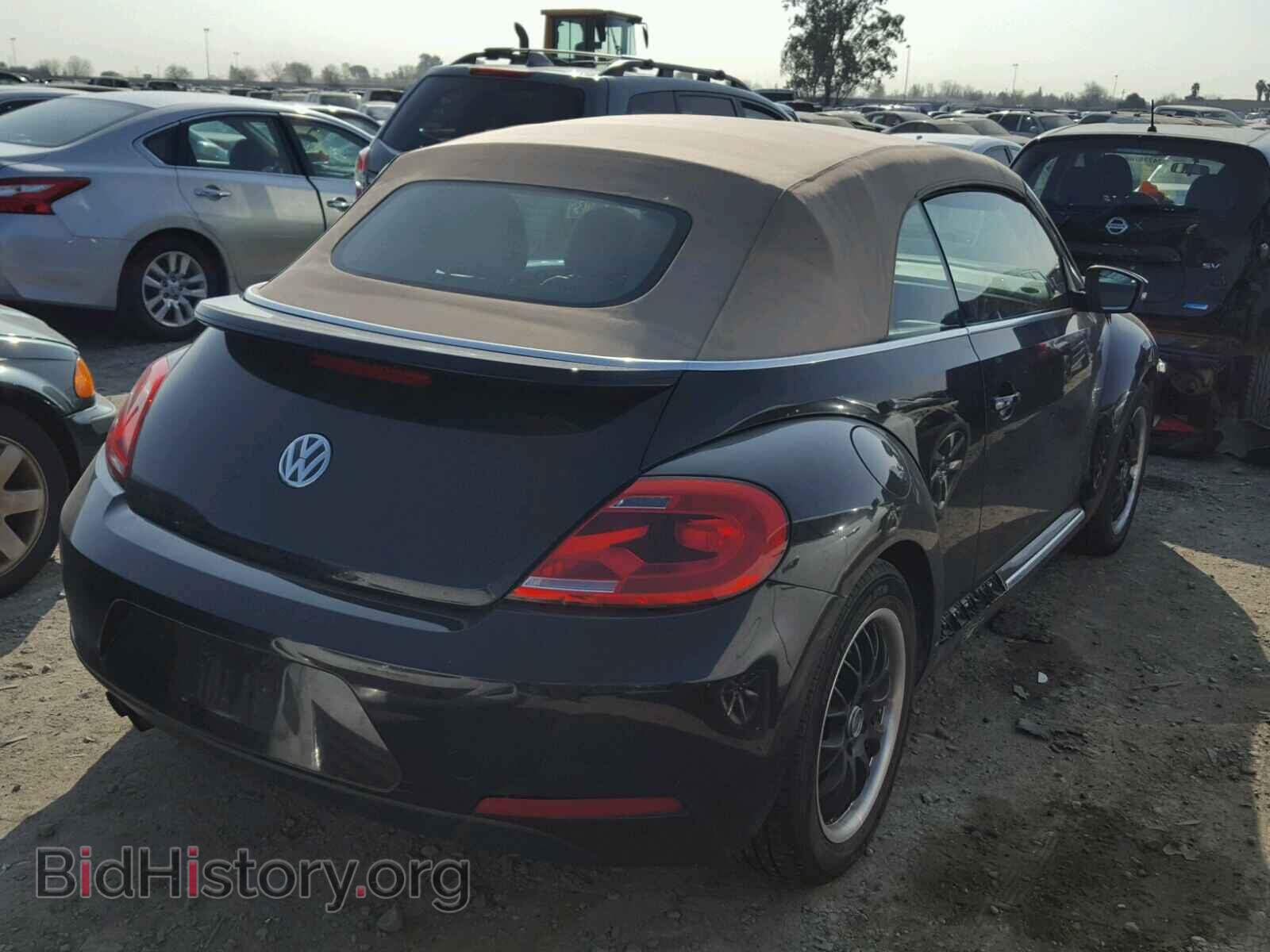 2013 VOLKSWAGEN BEETLE - VIN: 3VW5P7AT1DM802429 - Фото 4